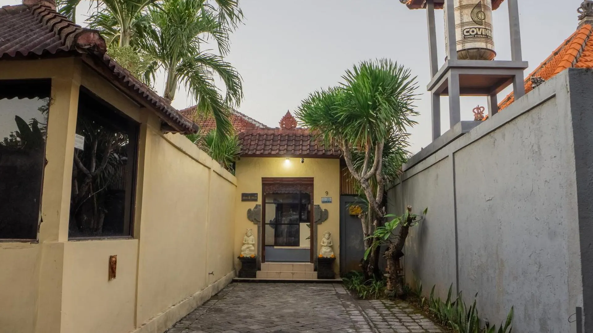 Villa Dafne Seminyak  0*, Seminyak (Bali) Indonesia